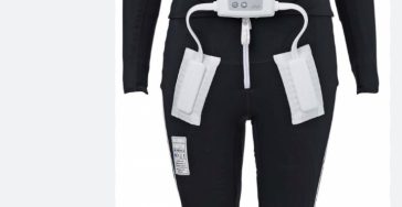 Help vriend met progressieve MS aan Exopulse Mollie Suit 