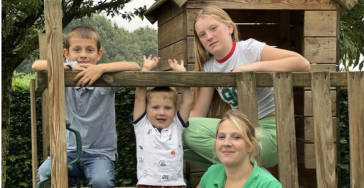 DJAXX Pas 3 jaar oud en voor de 4 de keer openhartoperatie 