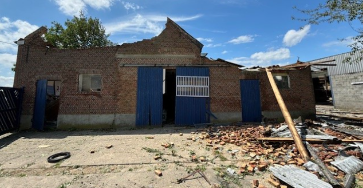 Steun de wederopbouw van de Hertenfarm te Leest.