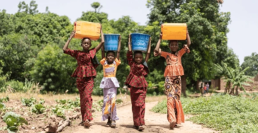 Basisschool De Sluis loopt voor schoon water op school in Tanzania!
