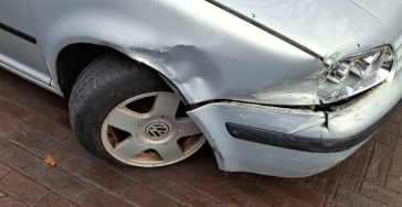 Noodlot slaat toe: Help Sterre & Mike weer op weg (Quest for the Car) 🚗💔