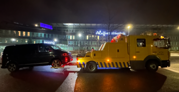 Help Natasha en Gerard hun rolstoel bus te behouden.